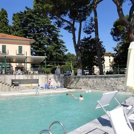 Sleeps 3 Pool T421408 Apartment